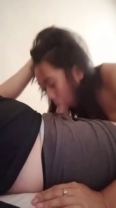 Asian Filipino Girl Sucking Her Foreign Sugar Daddy
