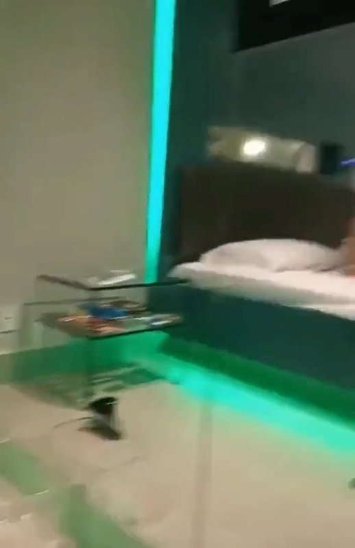 Cucklod wife riding like pro with loud moaning