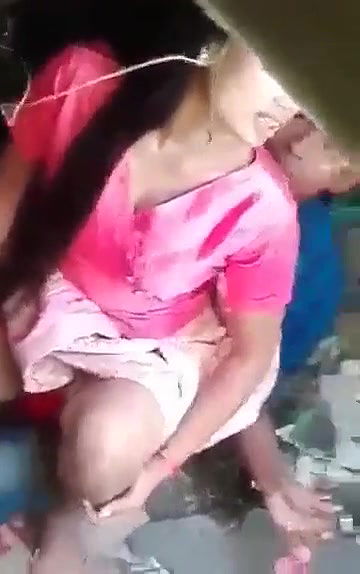 myanmar girl outdoor fun