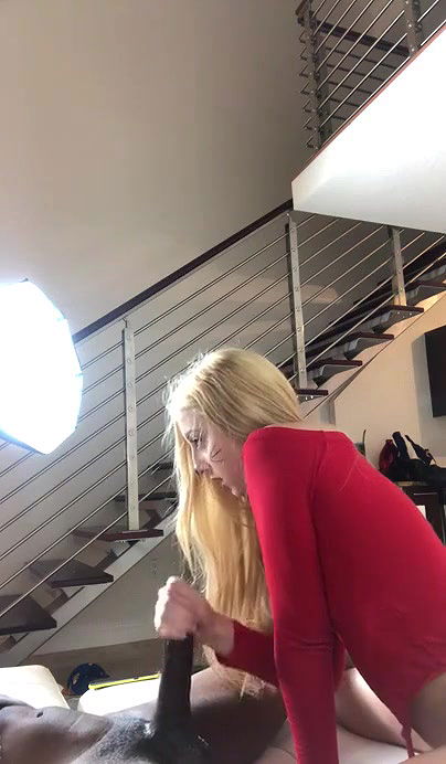 Tiktok Babe Sucking and Riding Black Cock