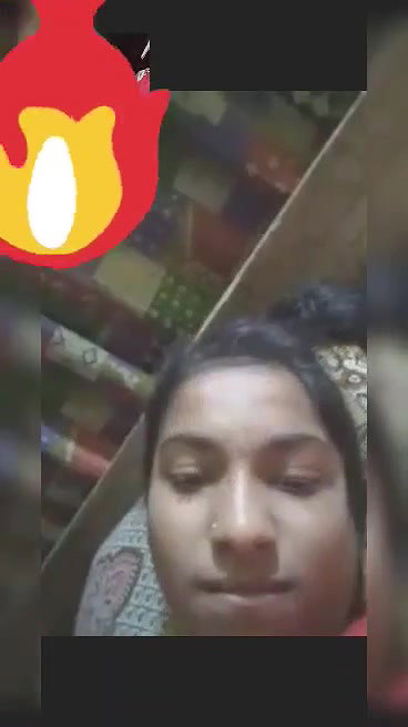 Desi Girl Showing Lover