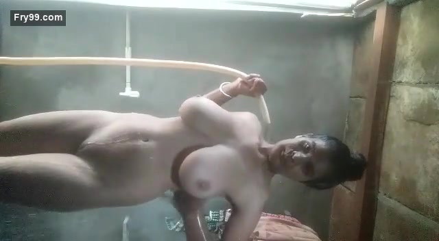 Big Boobs Girl Bathing