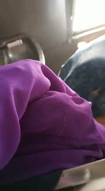 Naughty Young Bihari Couple Fucking in Train Toilet Secretly Recorded