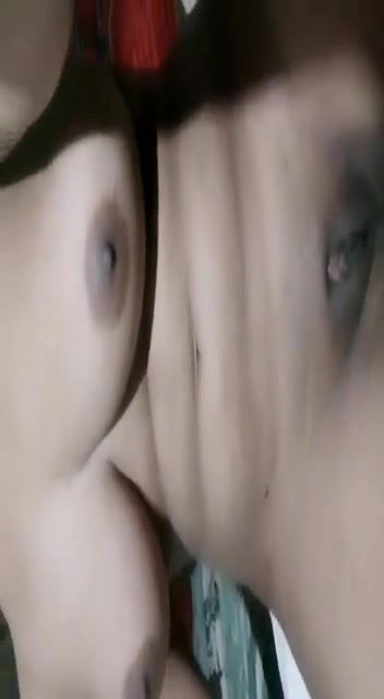 Unsatisfied bhabhi fingering