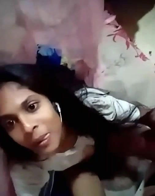 Cute Young Lankan Girl