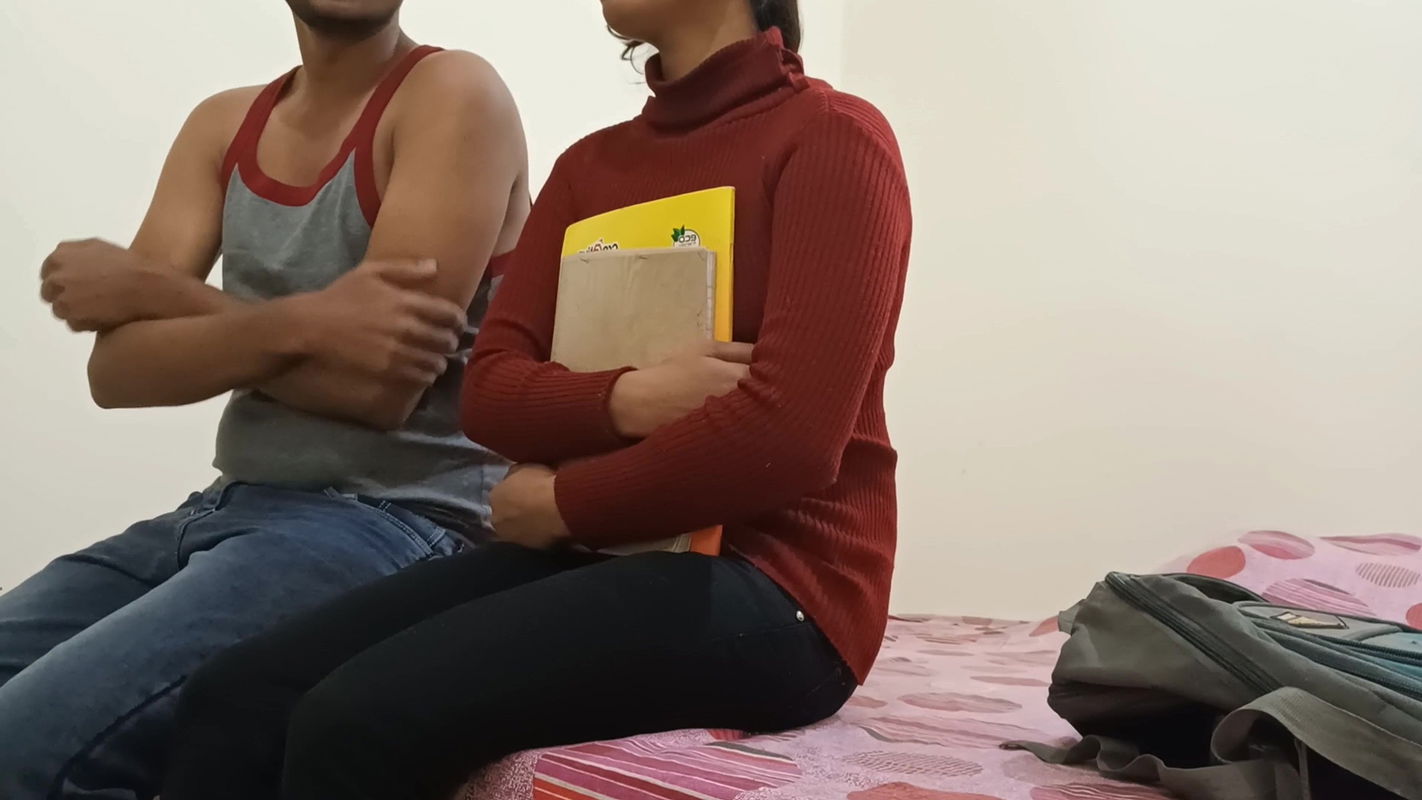 18 yers young desi indian village vergin school girlfriend was hard sex with boyfriend on clear Hindi audio..