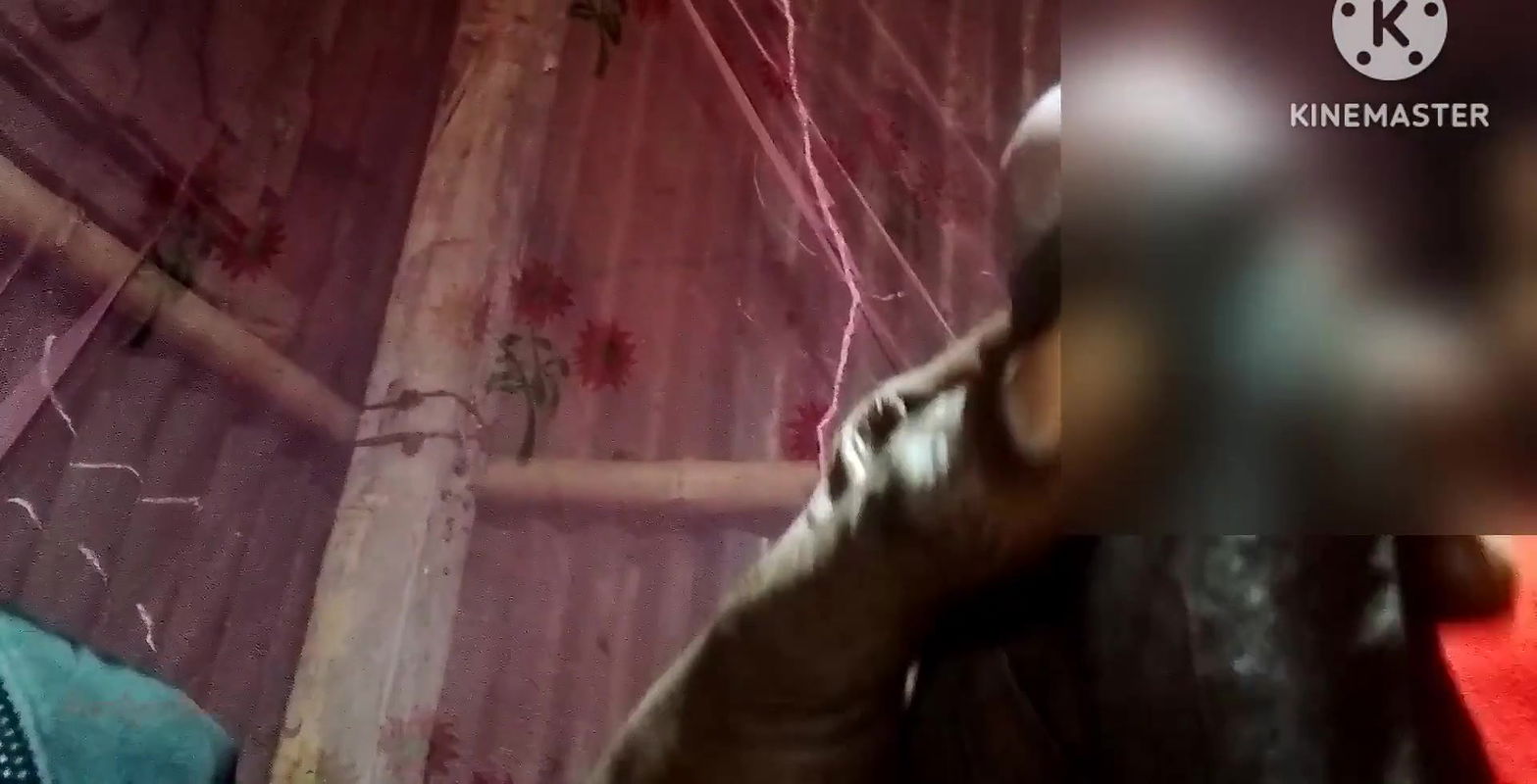 Desi aunty ki deep chut chudaya aunty Ne aaj salwar pahan ke chudwaya.