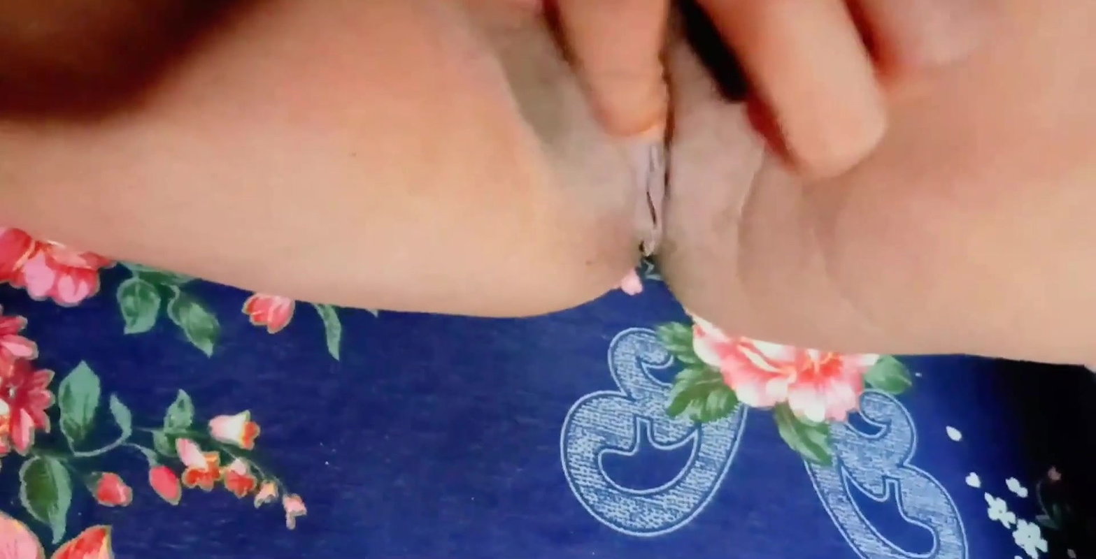 Desi Bengali Bhabhi Big Ass and boobs playing then finally Fuck with her husband.