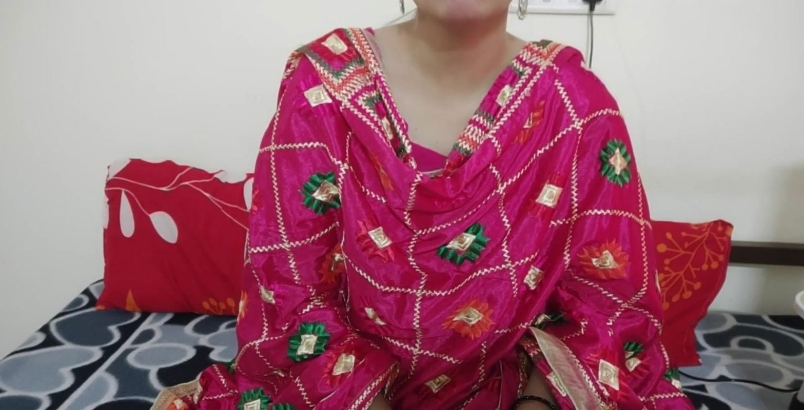 Desi Indian Bahu Ne Sasur Ka Land Chut Me Liya – Real Indian Horny Wife Sex in Hindi audio roleplay saarabhabhi6 hot sex.