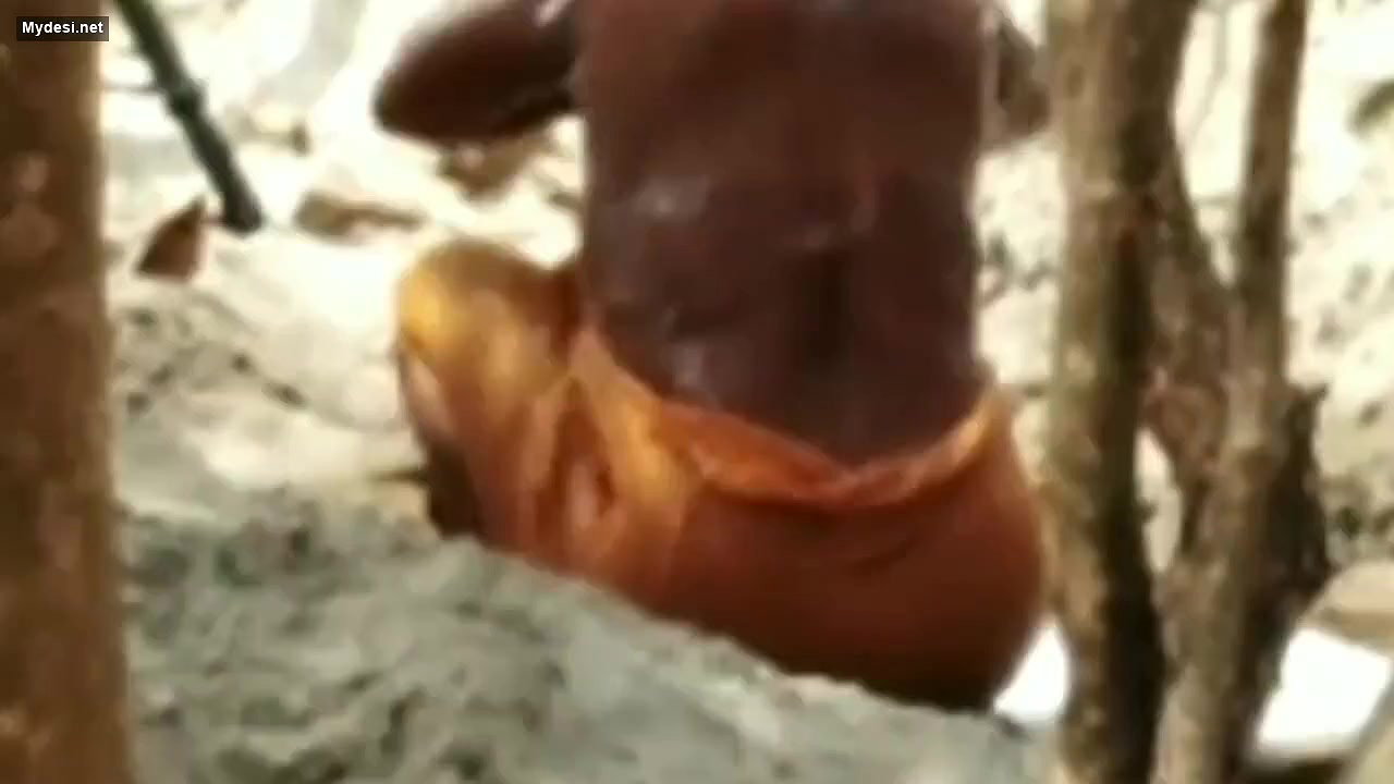 Desi village aunty outdoor bath