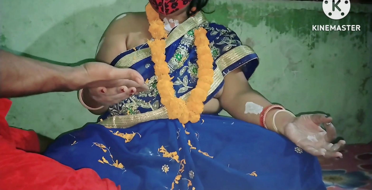 India boy massaged aghori mata fully satishfaction.