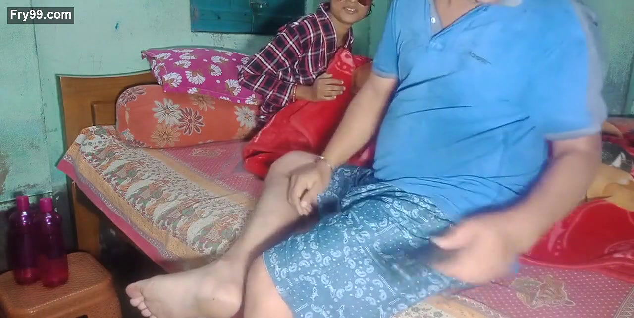 Indian bengali stepmom & stepson as most extreme sex.ajj beta ne maa ko jabar dasti chora.or maa ne chodai ka maja liya.