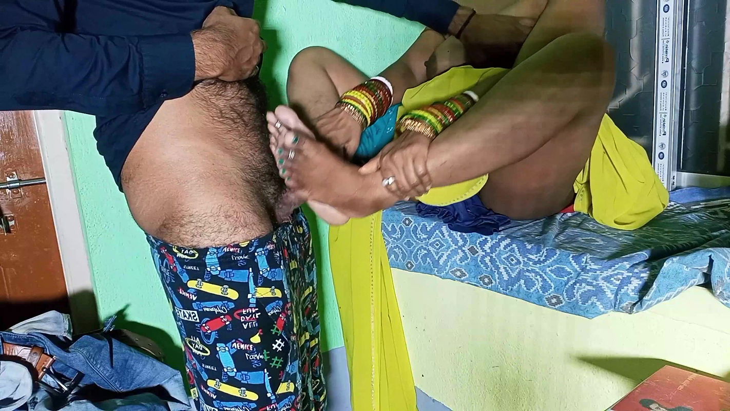 Indian Desi Sasu-Maa Ko Damad-Ji Ne Choda Jab Wife Pregnant Hu yi.