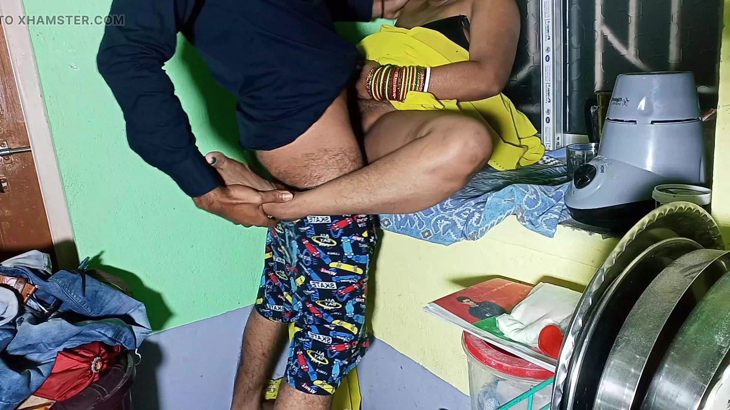 Indian Desi Sasu-Maa Ko Damad-Ji Ne Choda Jab Wife Pregnant Hu yi.