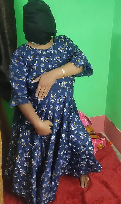 Indian mom Sruti Strips in blue grown and fingering pussy.