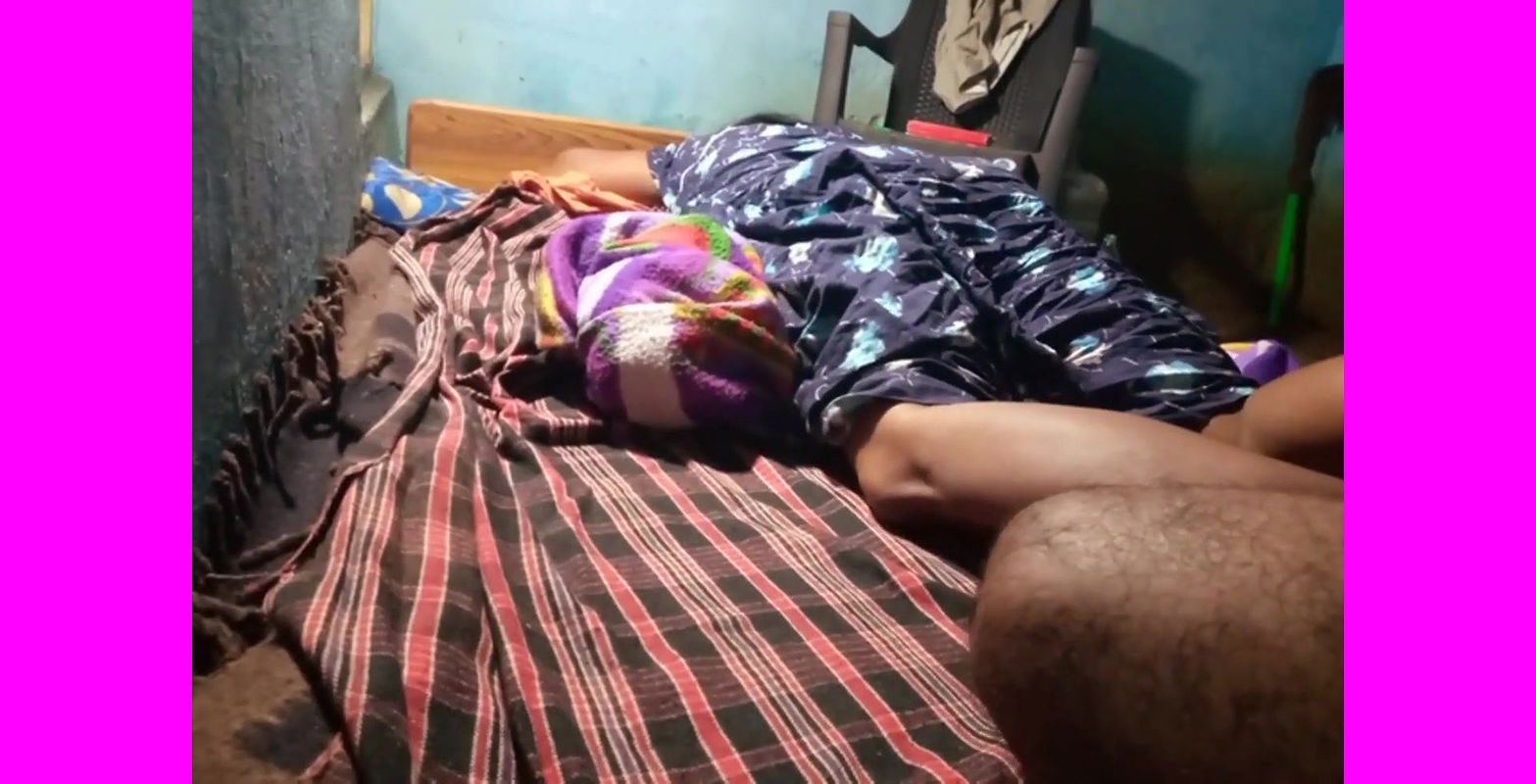 Indian sexy bhabhi Anu having sex with her boyfriend.