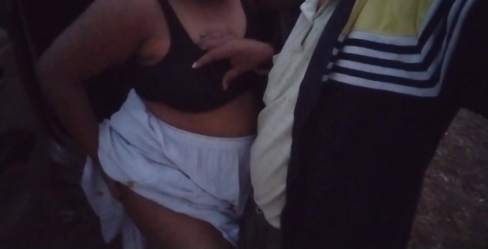 Sexy desi hotgirl21 lady and hotdesixx boy sex boobs romance in forest outdoor.