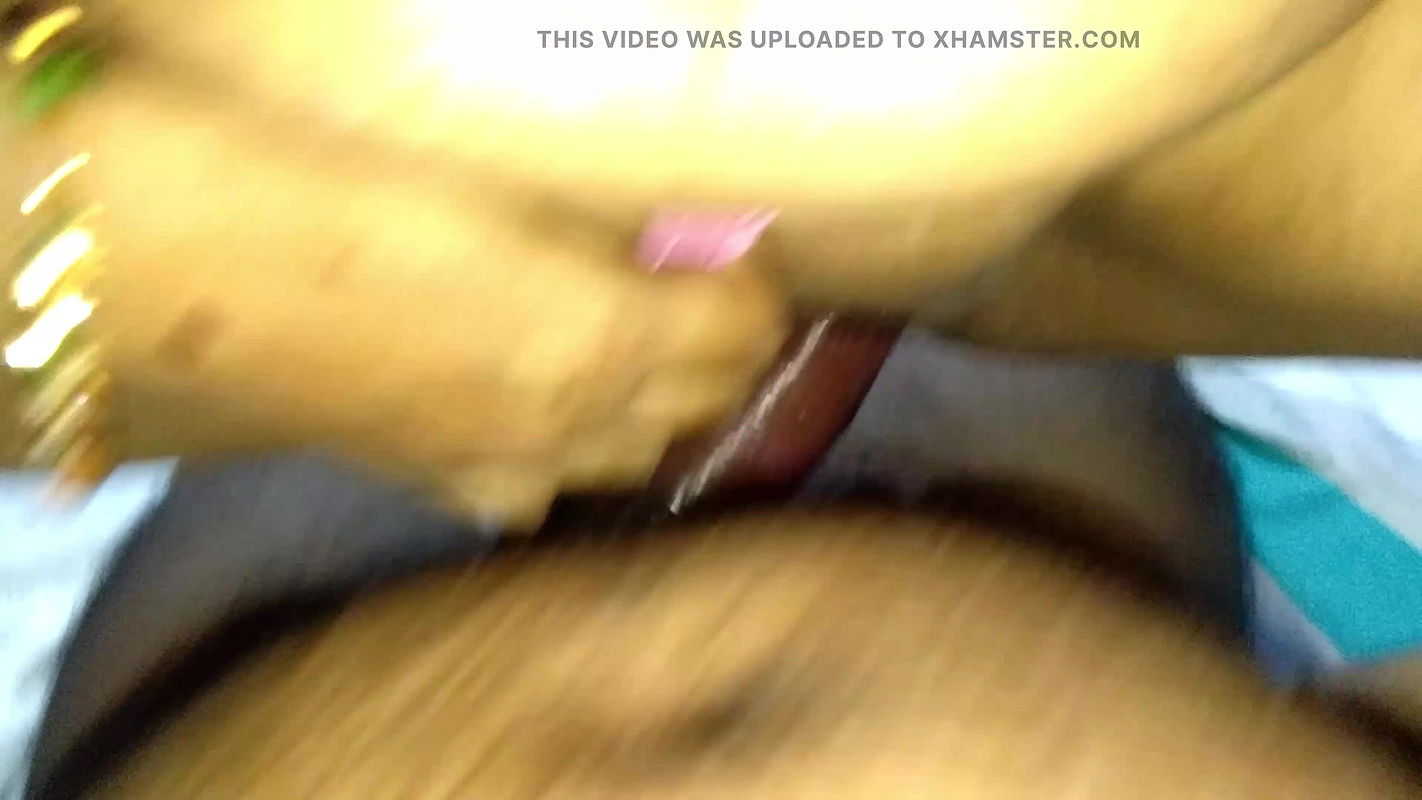 Village Bhabhi Ne Mere Hug Lund Ki Sawari Ki ya.