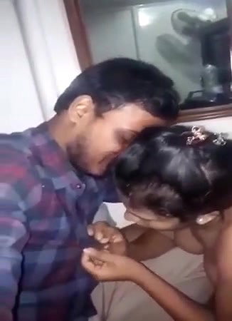 Extremely Cute Sweet Voice Paki Girl Sucking Lover Dick in Car Clear Hindi Talking