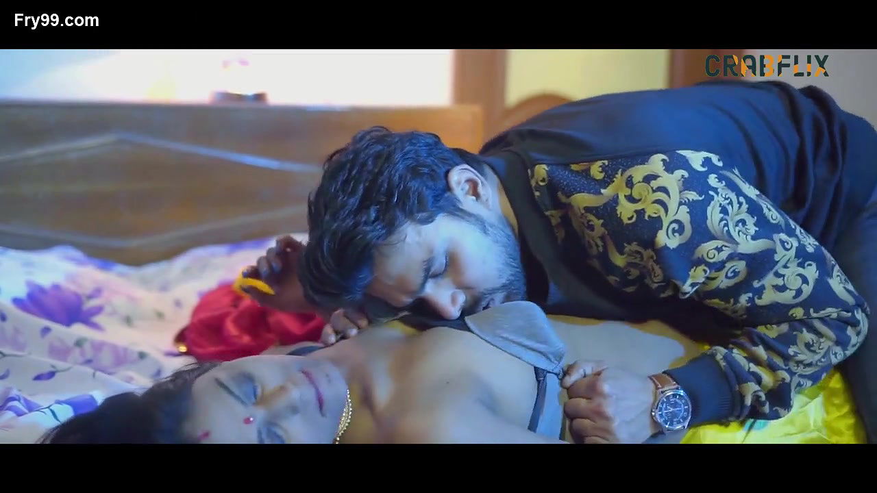 Bechain Aurat – Crab Flix