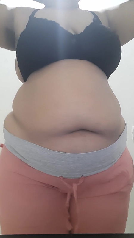 amazing boobs and big belly .. hot desi indian.