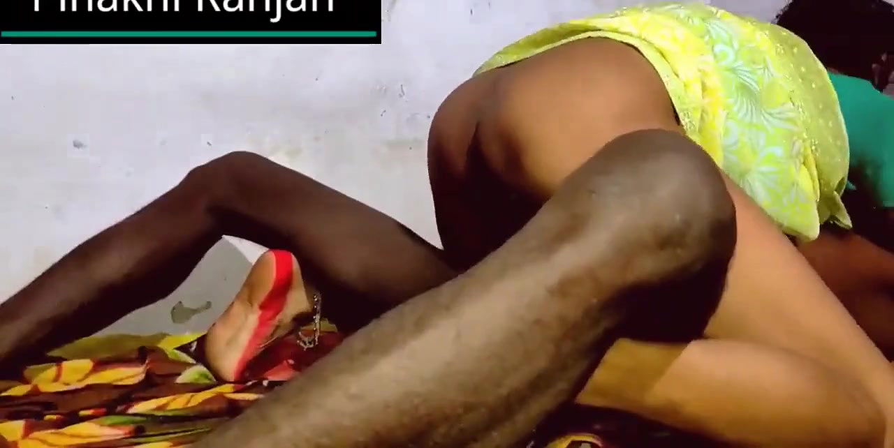 Bhabhi ki chudai in desi movie.