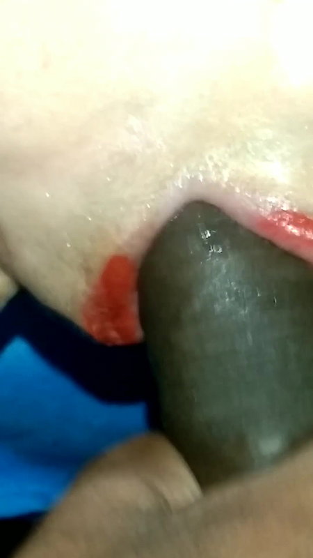 Bhabhi ne hard lund chusa or kaat liya.