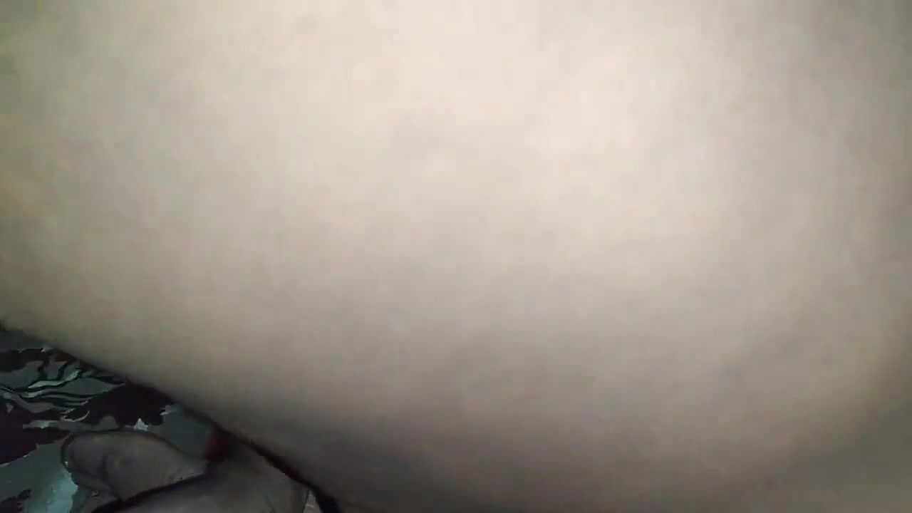 Bibi ki full nait cudai Condom laga ke garm Bibi ko daba ke choda.