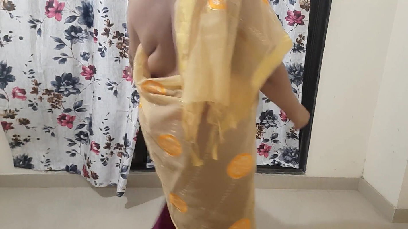 big boobs desperate Indian horny beautiful bhabhi part 1.