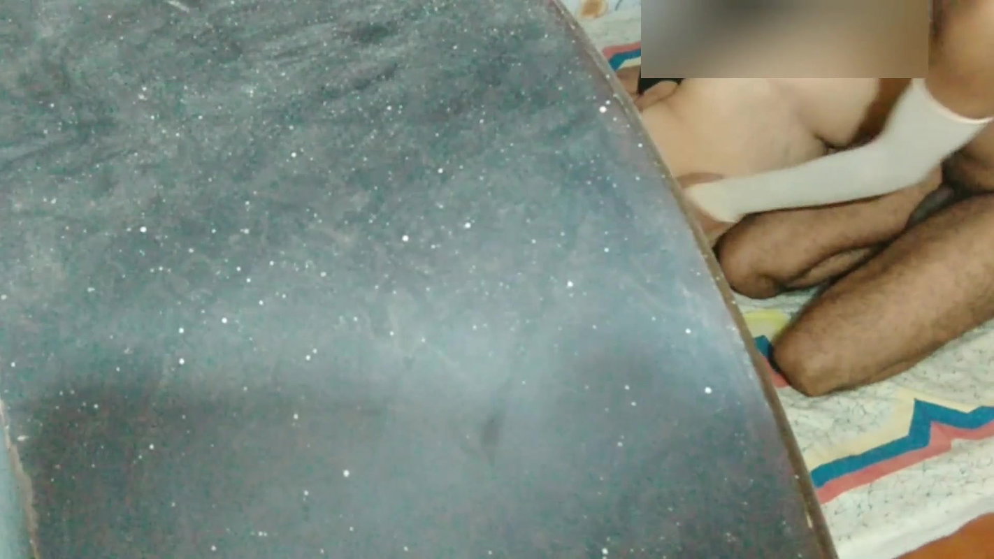 Chachi ko uske bhatije ne choda ghar jaakr.