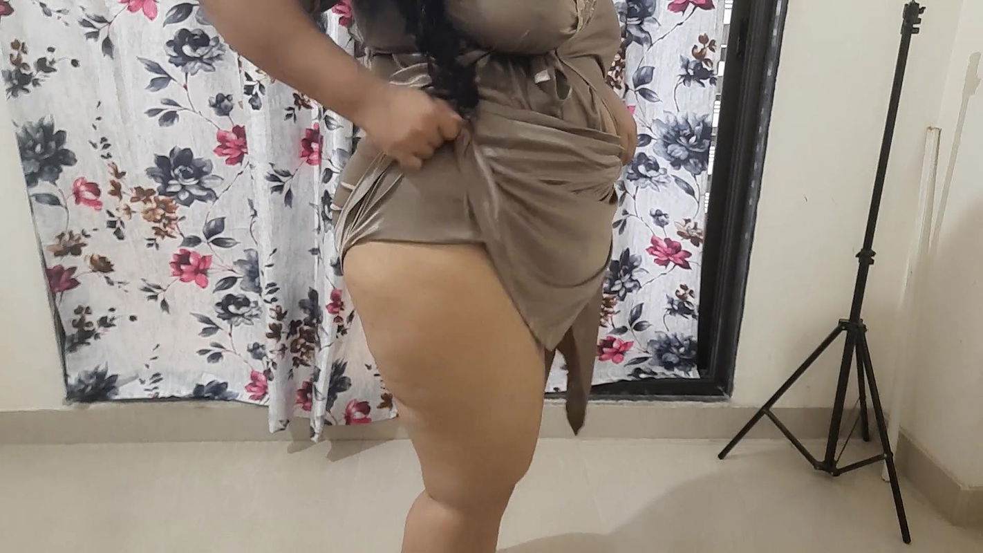 desi bhabhi ready to get fucked by her naughty devar.