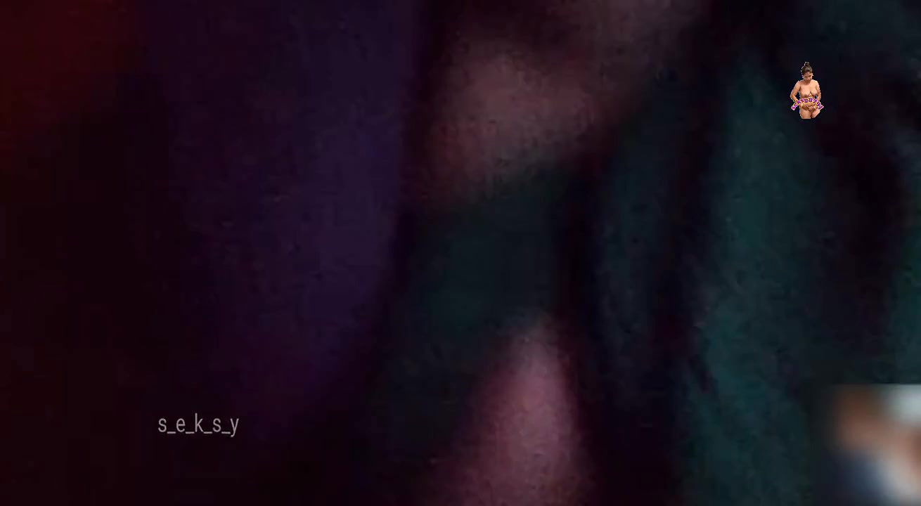 Desi bhabhi showing her boobs for boyfriend on video call because she is unsatisfied husband fucking..