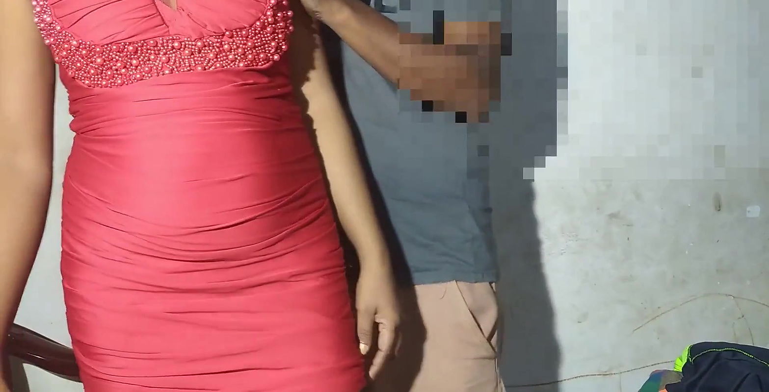 Desi girl getting fucked by tailor guy Desi girl getting fucked and her boobs pressed video part 1.