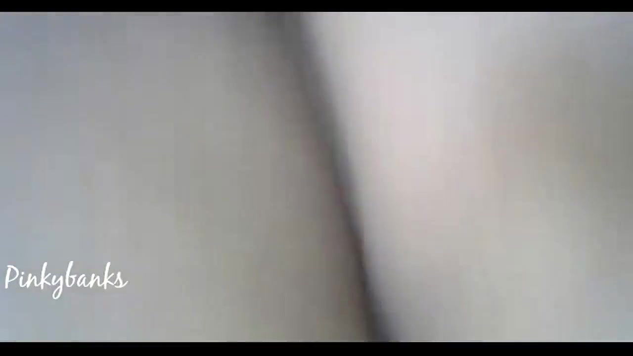 Desi Indian Aunty Outdoor Pissing.