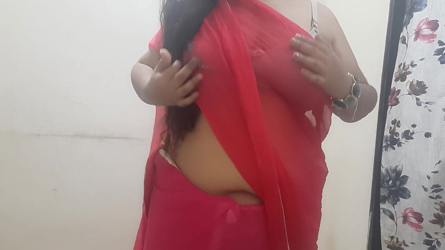 desi Indian naughty horny wife stripping out of saree part 1