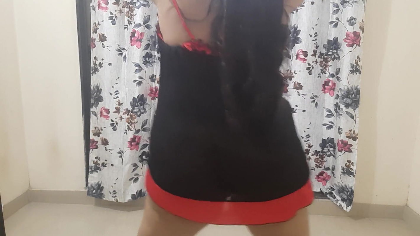 desperate horny naughty Indian desi bhabhi wearing hot clothes for her fuck night.