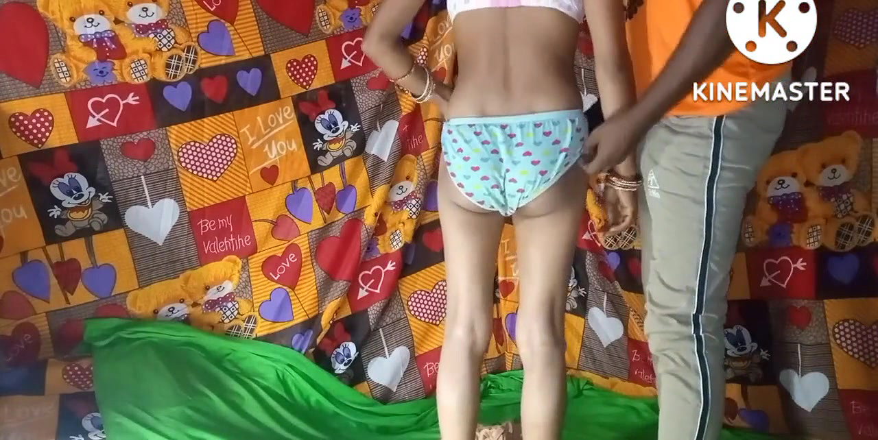 Devar ne apni Ragini Bhabhi ko Chori se Choda.