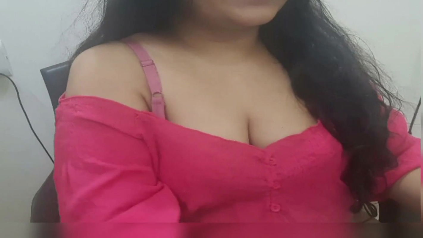 girl seducing her boyfriend on video call.