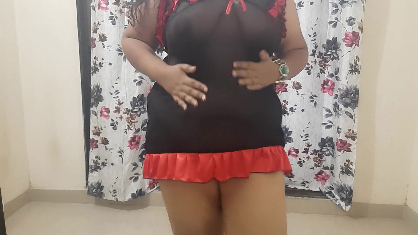 horny hot Indian sexy bhabhi spanking her big ass hard for her neighbour.