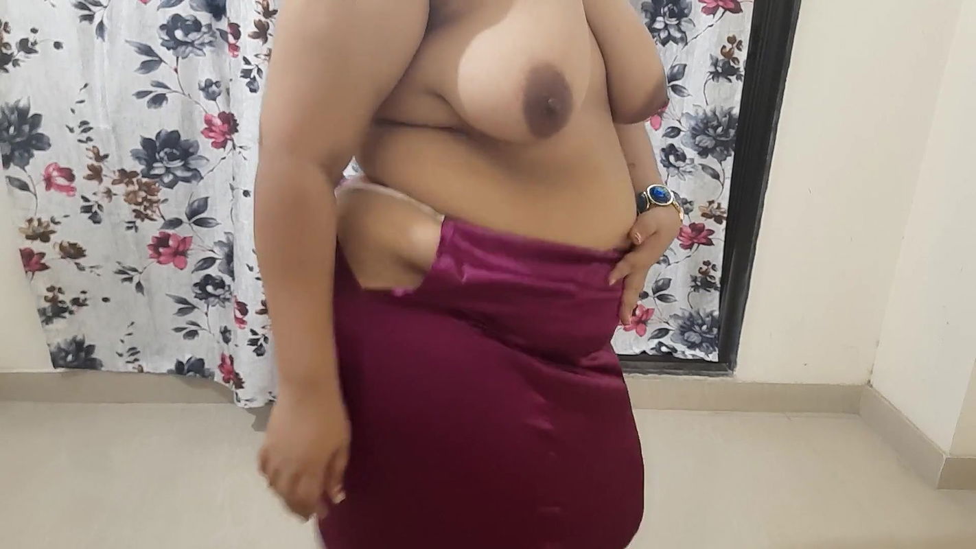 HORNY HOT NAUGHTY BHABHI WITH BIG BOOBS & HOT ASS.. CHANGING HER CLOTHES.
