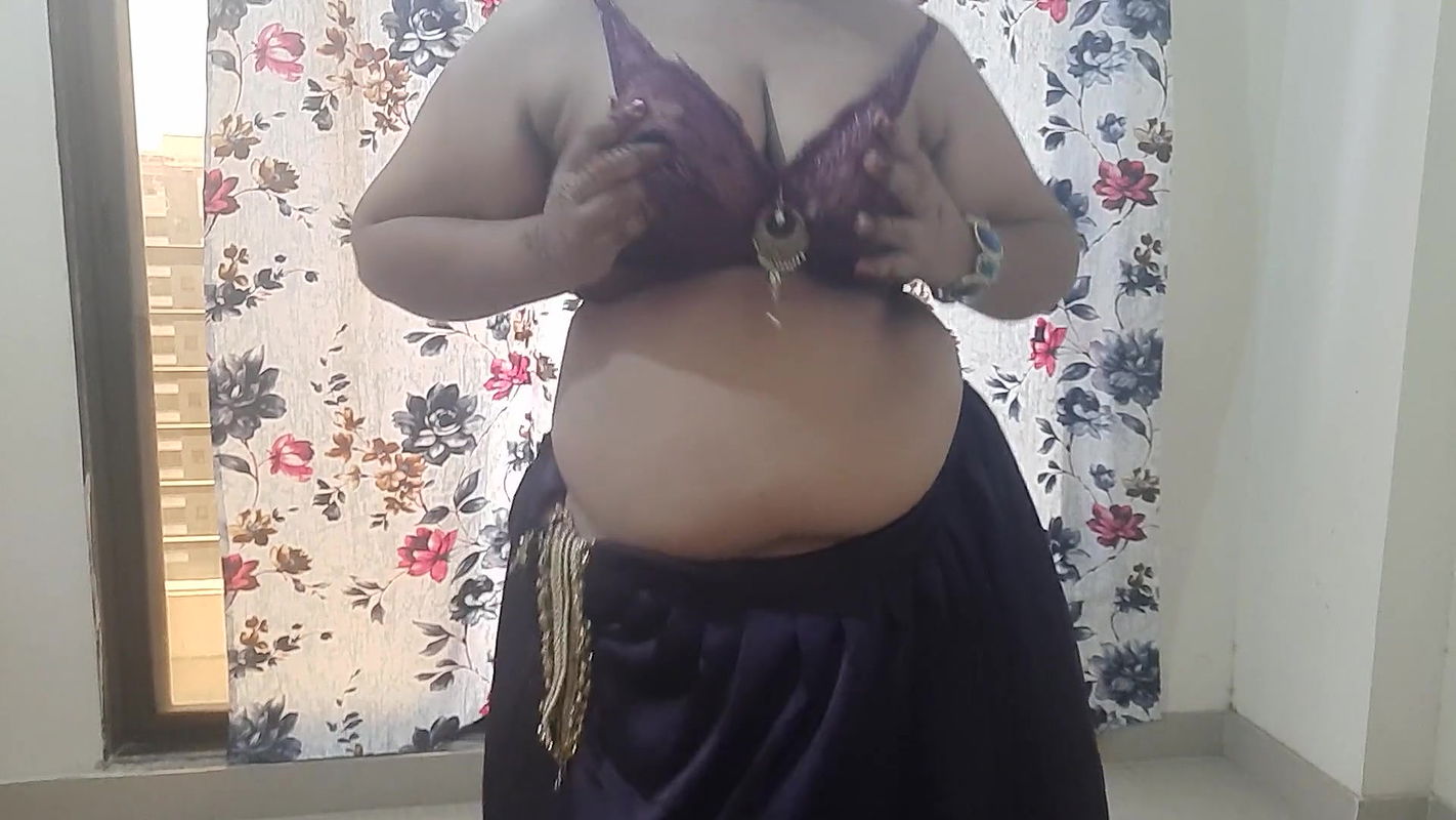 Horny Indian naughty bride getting ready for her suhaagrat.