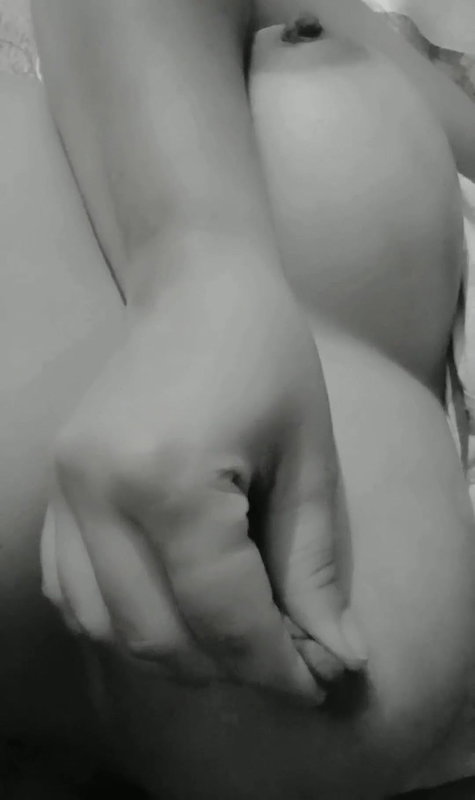 Hot bhabhi boobs show in full body.