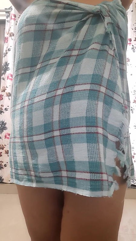 hot naughty sexy samaiya just took bath and got ready.