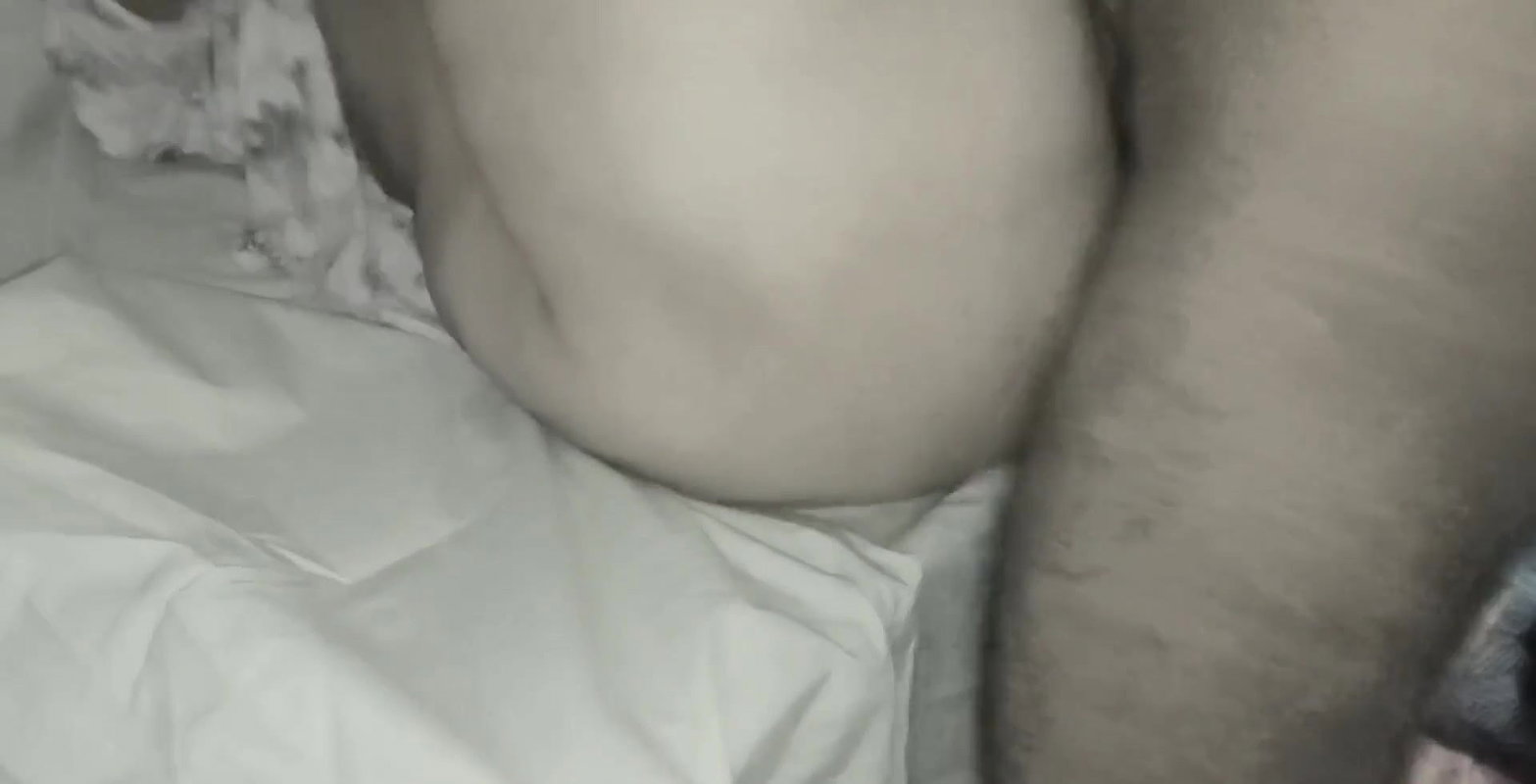 Hot wife ko aage se anal sex kiya.