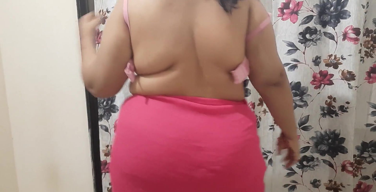 hotty samaiya removing her clothes .. enjoying her boobs and ass.