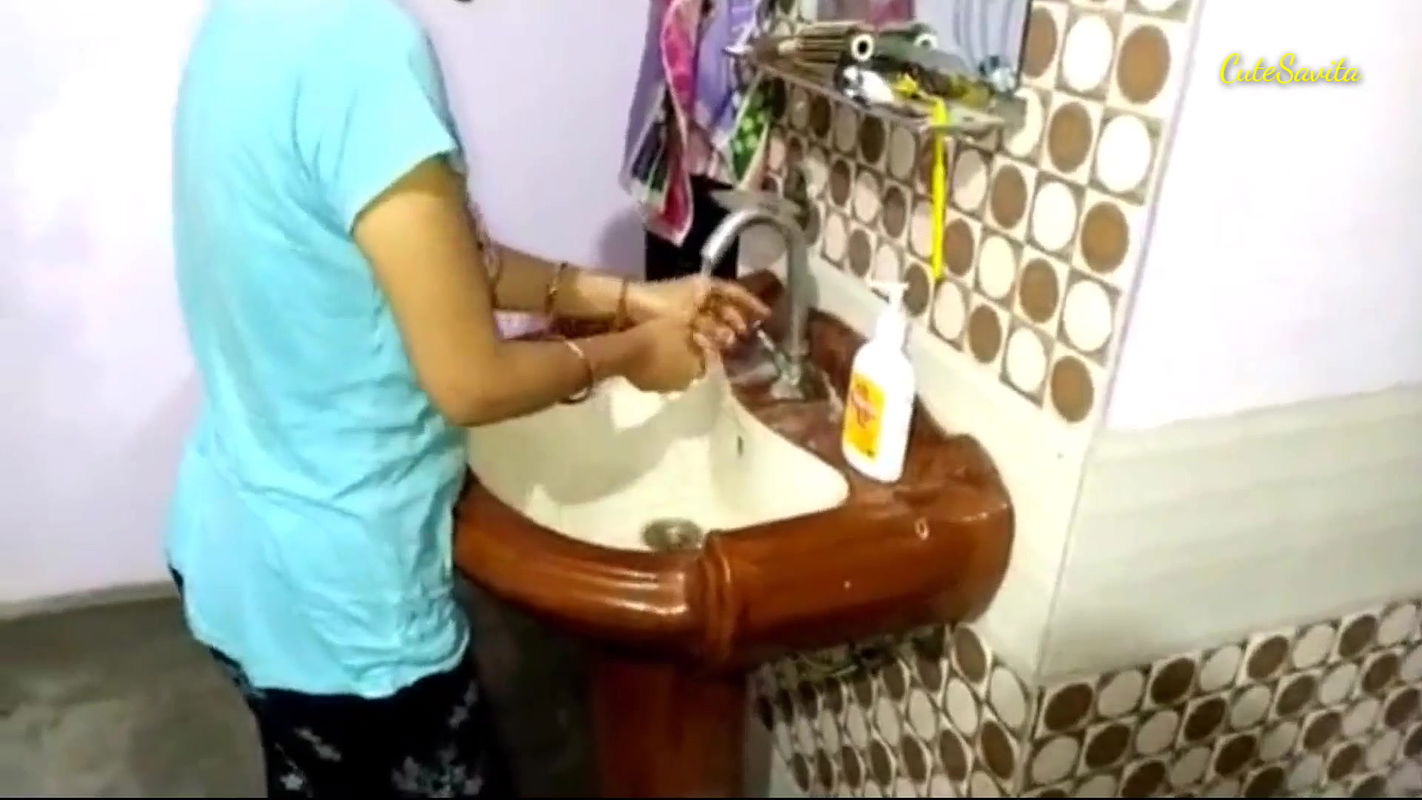 Indian 18 year old Desi sali k sath sex kiya.