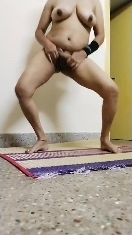 Indian Bhabhi Yoni ka show.