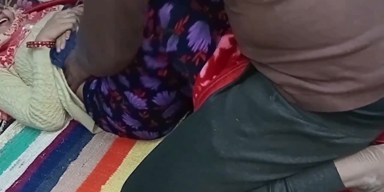 Indian desi bhabhi was fucked by father in law.