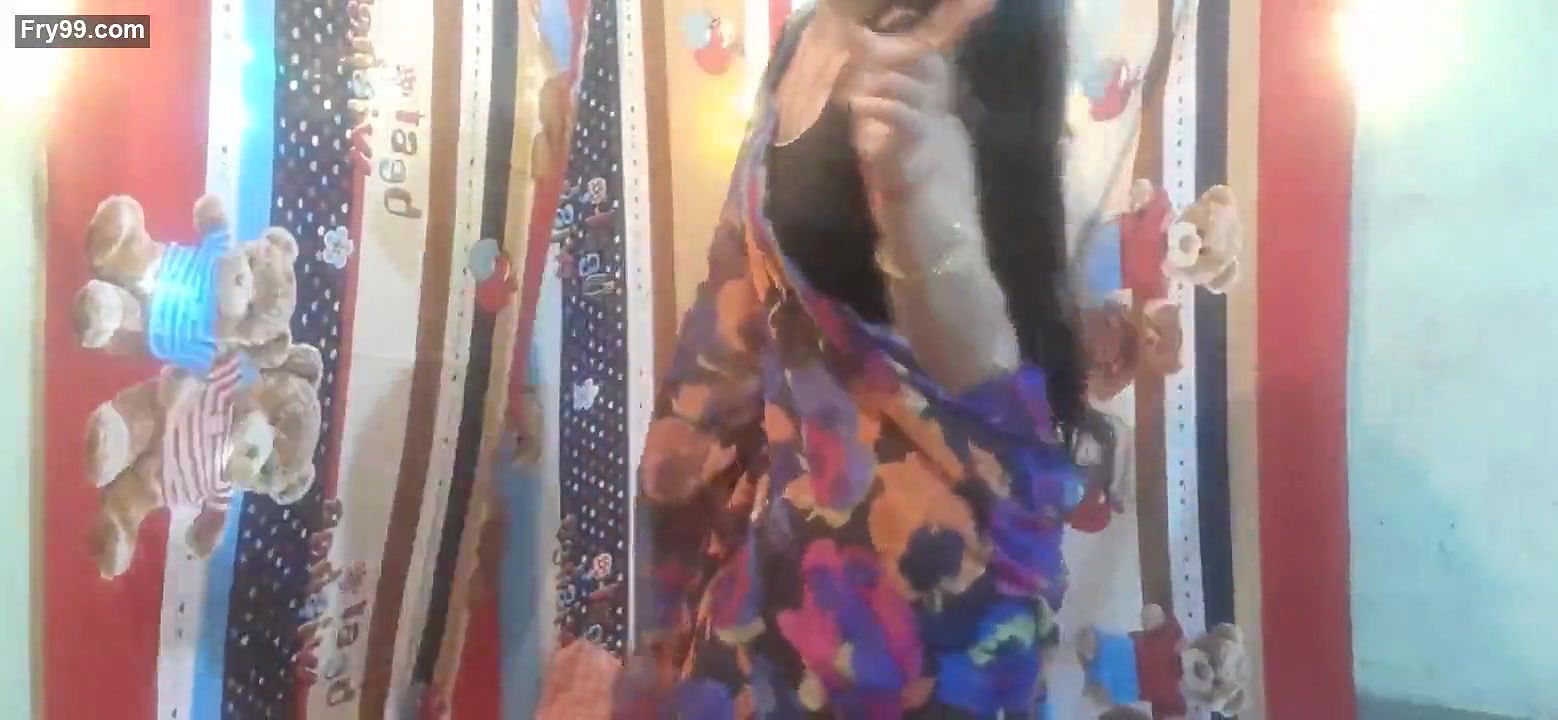 Puja bhabi sexy dance