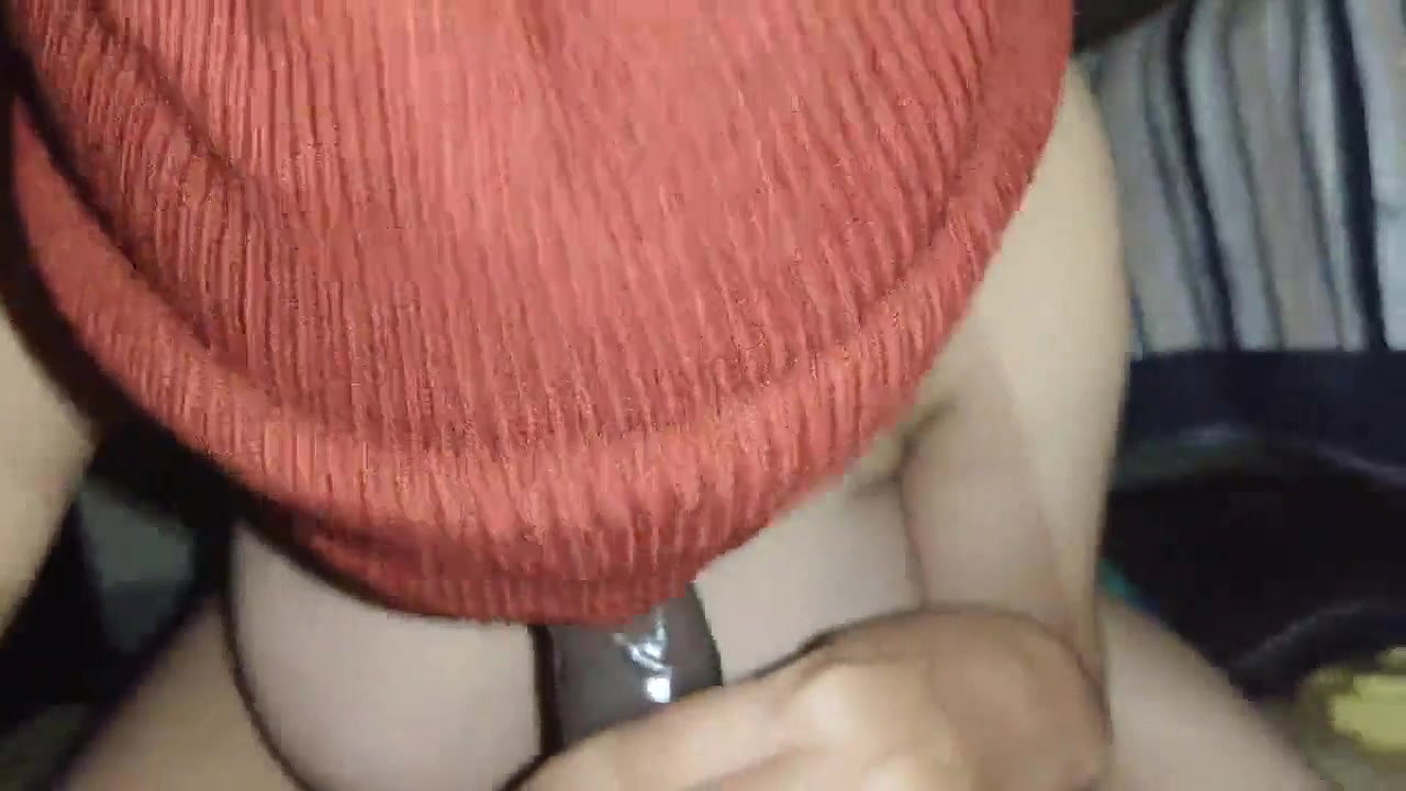 Mallu girl fucked in mouth by her nephew’s friend.